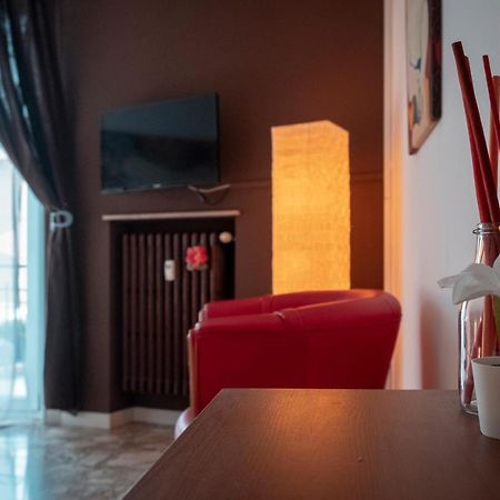 Civico 8 B&B - Appartamento ปาร์มา ภายนอก รูปภาพ